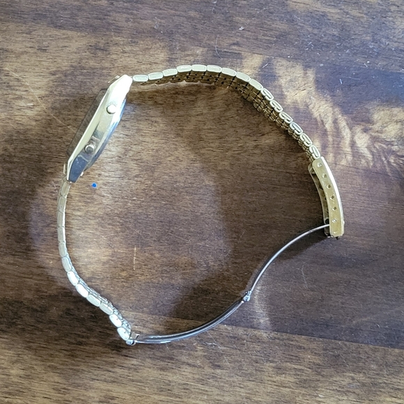 Vintage Seiko Digital Watch - A904-5199 - Picture 8 of 9